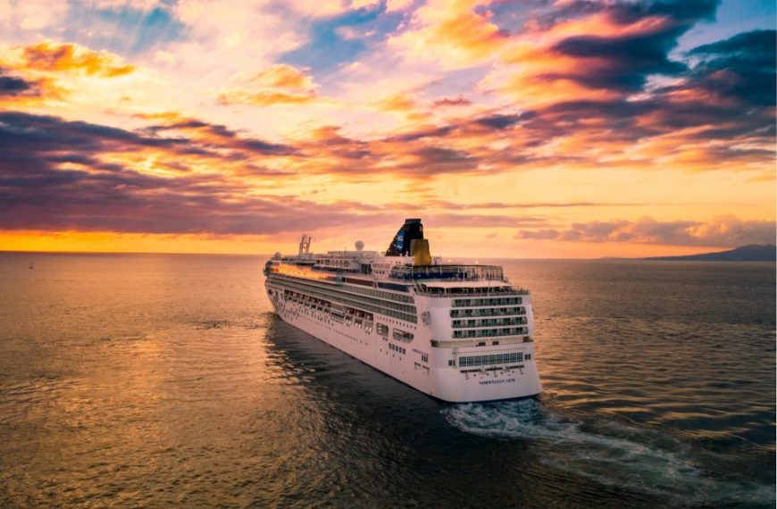 Cruising in Style: What You Should Never Do on a Cruise Ship.